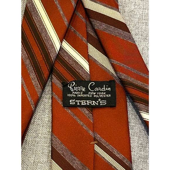 Vintage 70’s PIERRE CARDIN Rust Red Grey Cream Stripe Logo 100% Polyester Tie - Picture 5 of 7